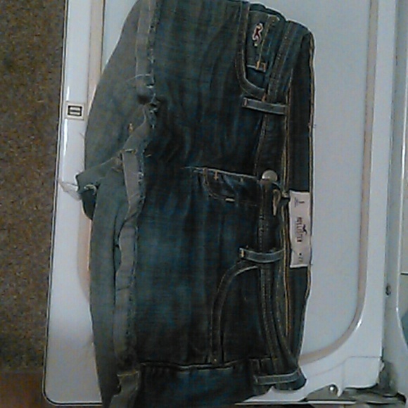 Bundle - Picture 2 of 2