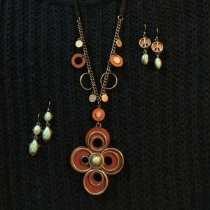 LOT Lucky Brand Necklace and 2 Earrings