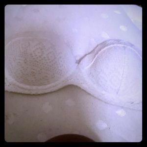 White lace overlay strapless bikini top