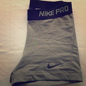 ISO!!!! Grey Nike pros