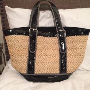 Zara medium size purse - like new