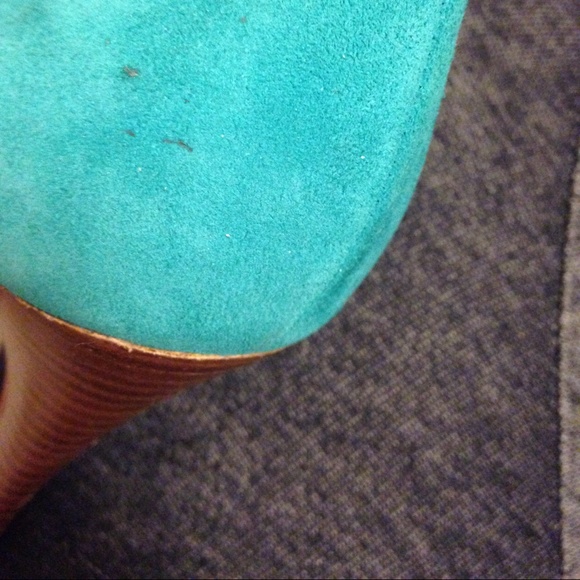 Michael Kors Peep-toe heels. - Picture 2 of 4