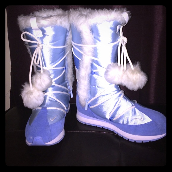 Nike boots