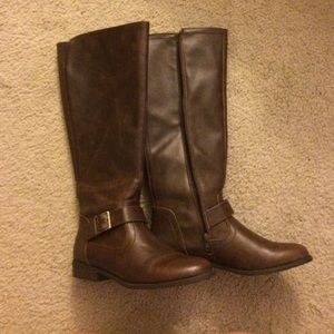 Brand New Brown Boots!!