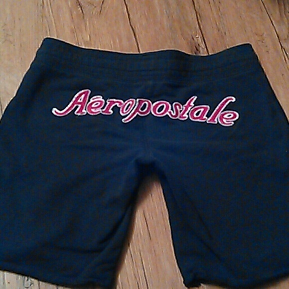 Aeropostale bermuda shorts size Small