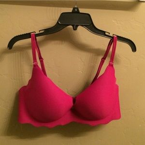 VS Victoria's Secret Bra 38D