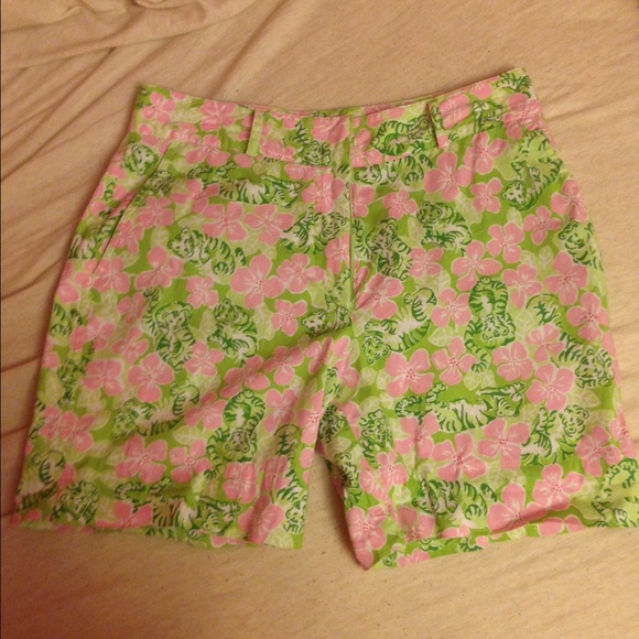 Size 4 Lilly Pulitzer shorts!