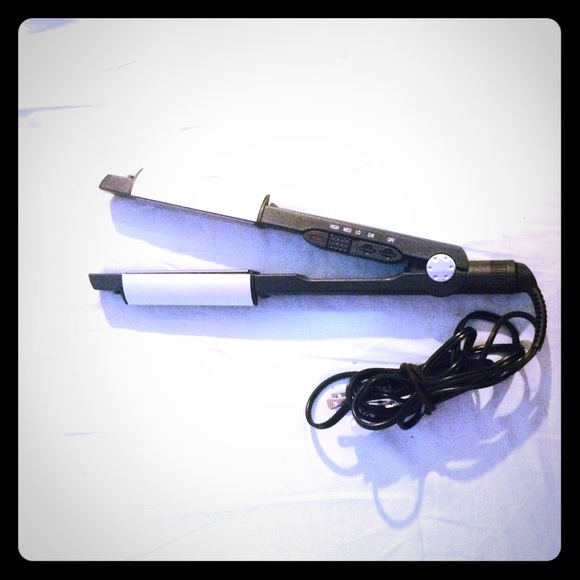 Infiniti Conair Multifunctional Styling Iron