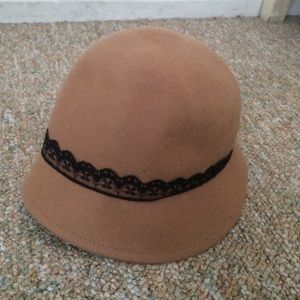 Brown hat with black lace