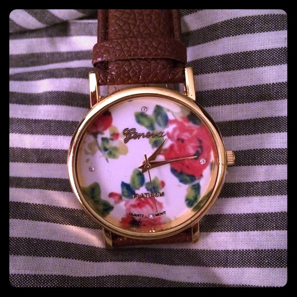 🌺Beautiful floral watch 🌸