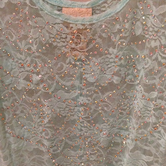 LACE TANK TOP - Picture 2 of 3