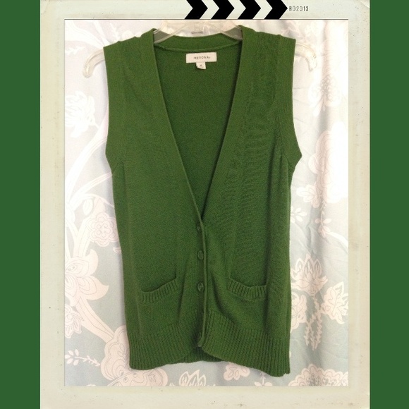 Green Cardigan Sweater Vest with Pockets