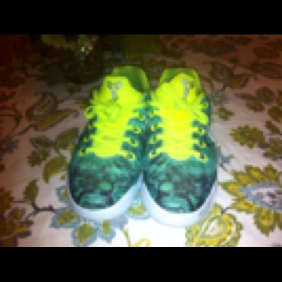Kobe 9 Easters