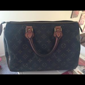 Auhentic LV speedy 30.