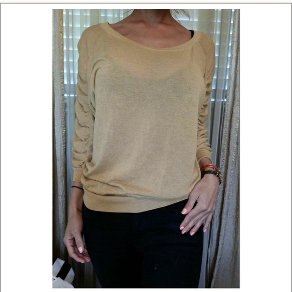 mustard color 3/4 sleeve sweater