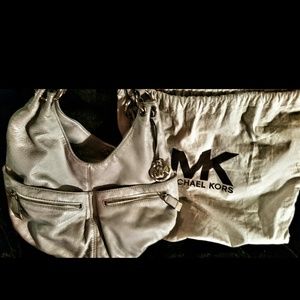 Michael Kors -  White Jet Set Chain Ring TOTE