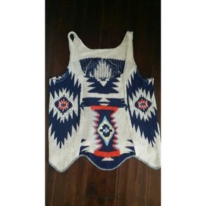 tribal print knit top!