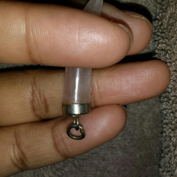 Horn Pendant - Picture 2 of 2