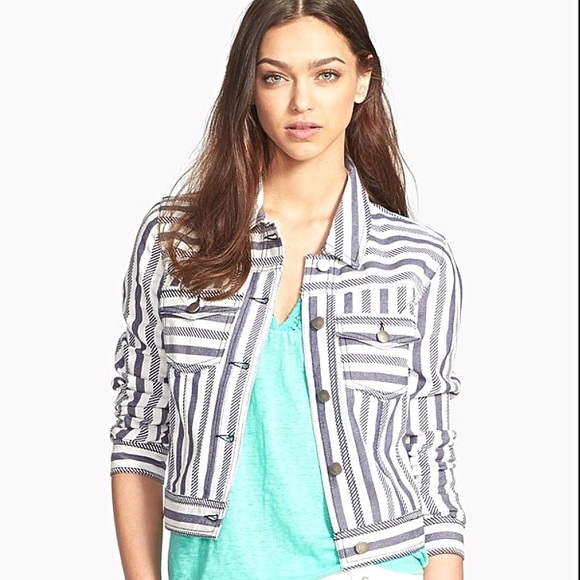 Hinge Jackets & Blazers - 🎉HP🎉 Hinge striped denim jacket cropped