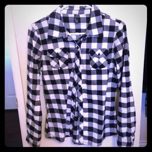 Flannel checkered long sleeve