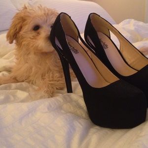High black Charlotte Russe heels.