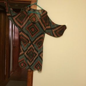 Gorgeous dress with or without leggings.