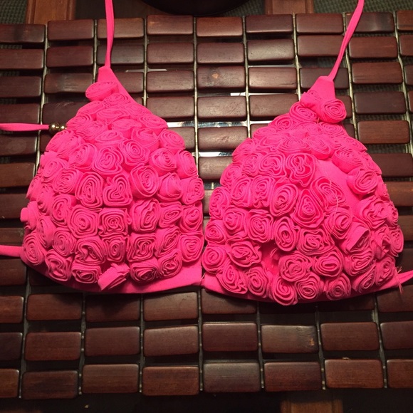 Bikini top