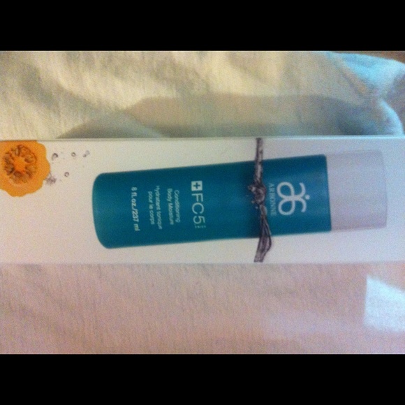 ARBONNE LOTION!