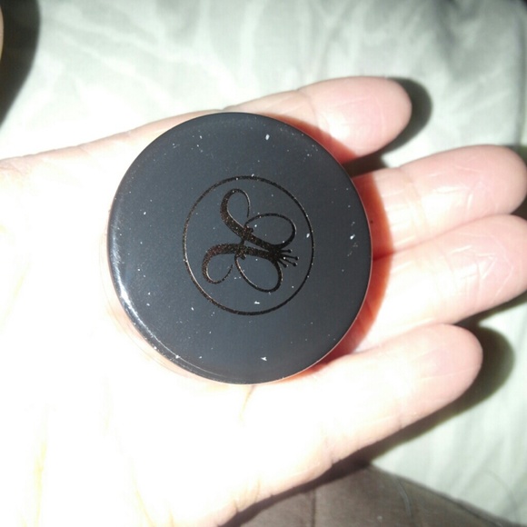 Anastasia Beverly Hills dip brow pomade soft brown