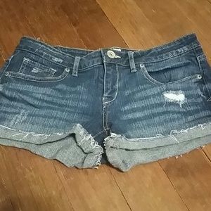 Jean shorts!