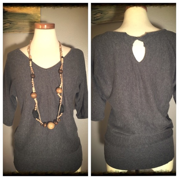 Tops - Grey, key hole backed top