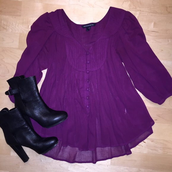 French Connection Loose Light Dressy Top Size 4