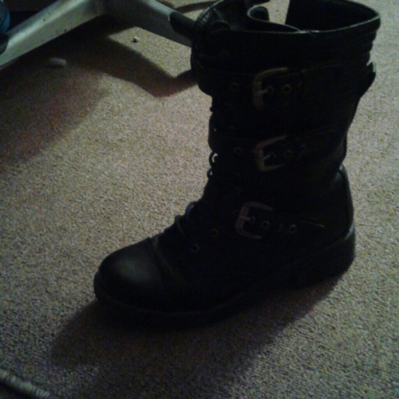 Comback boots - Picture 3 of 3