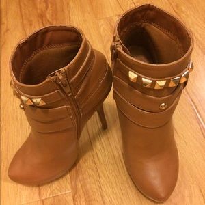 Wild Diva Lounge from Lolashoetique heels