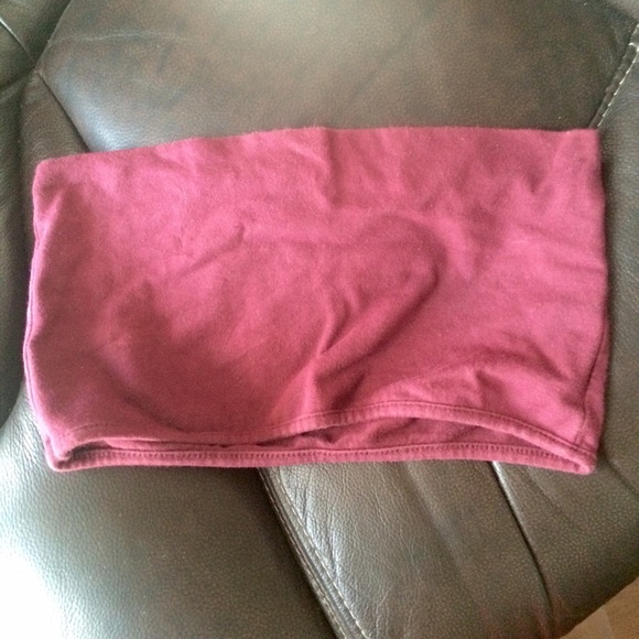 Brandy Melville maroon bandeau