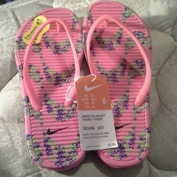 *ON HOLD* Nike sandals