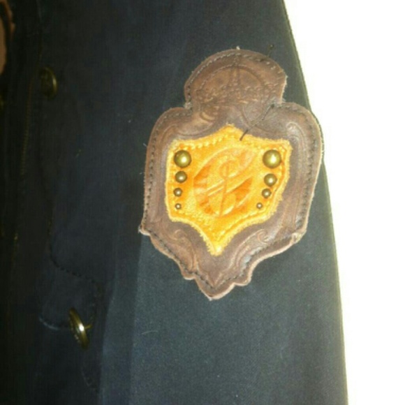 Guess Jacket - Picture 2 of 3