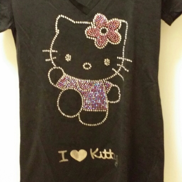Is Hello Kitty top with stones