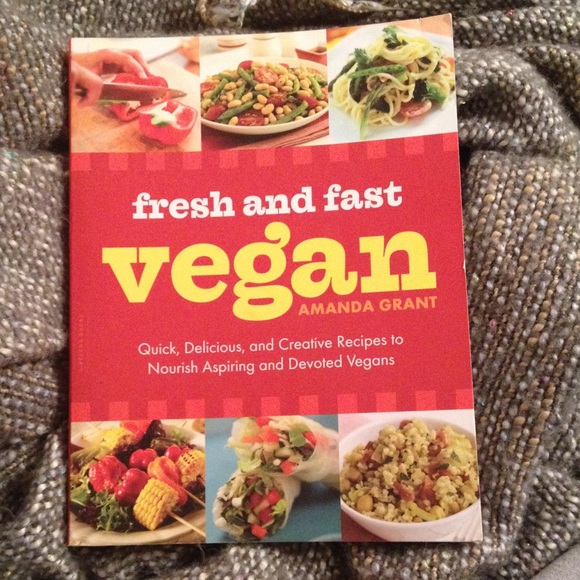 🚫SOLD🚫 Fresh and fast vegan cook book - Picture 1 of 1