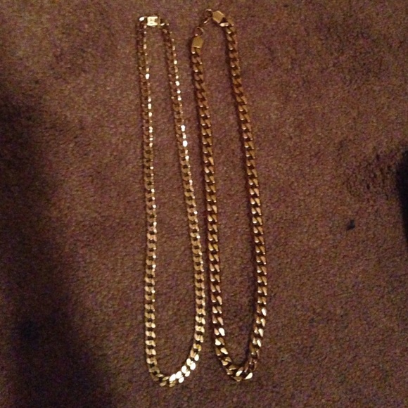 2 18kt gold plated Cuban link chains.