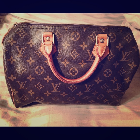 SOLD! Authentic Louis Vuitton Speedy 30 Handbag
