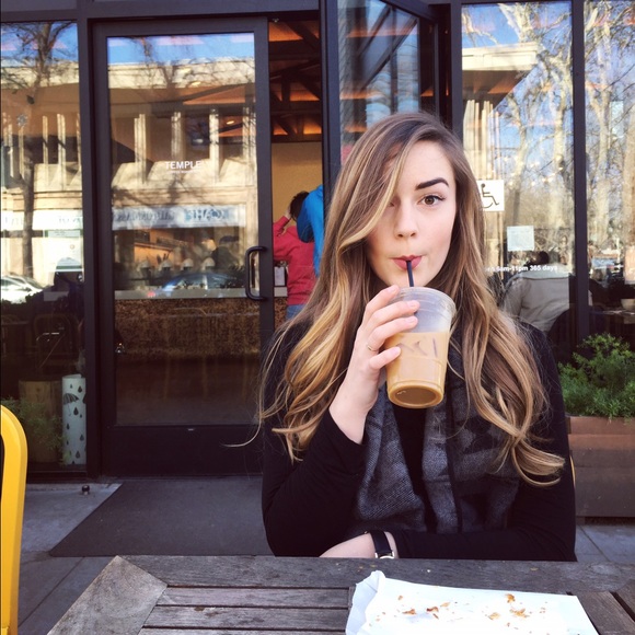 All About the Posher! - Picture 2 of 5