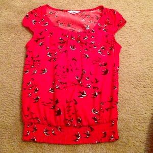Bird shirt.
