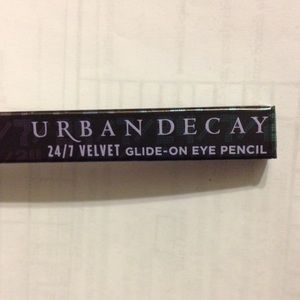 Urban decay velvet eye pencil