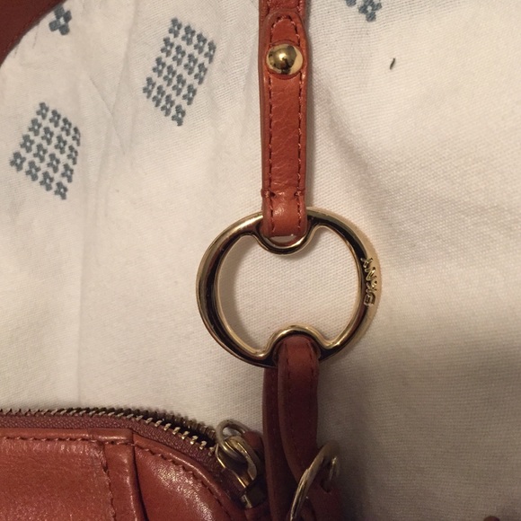 Brown DKNY Baguette handbag - Picture 4 of 4