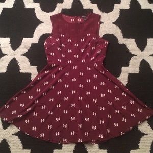 Burgundy dress w/ white bow design