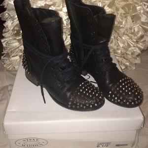 Steve Madden combat boots