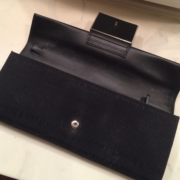 Calvin Klein Studded Wristlet, Wallet and Clutch. - Picture 4 of 4