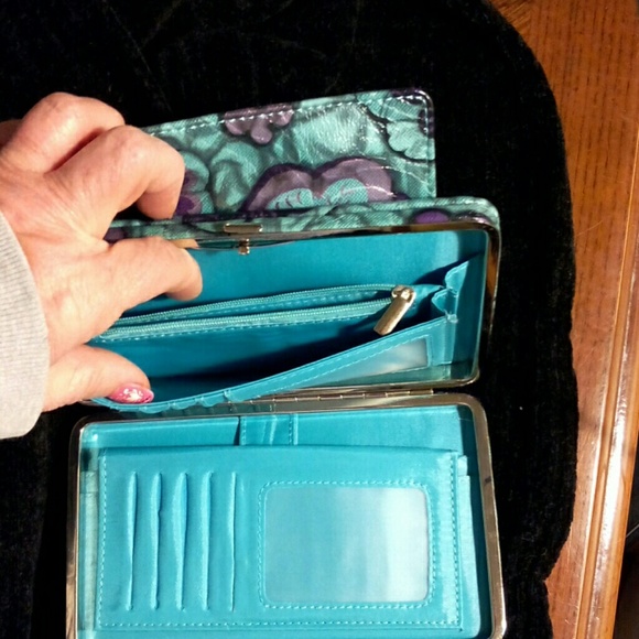 Wallet - Picture 4 of 4