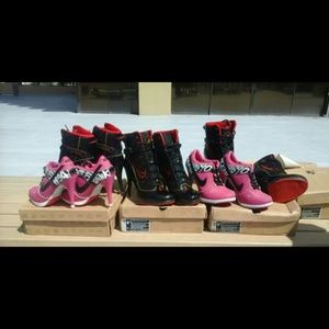 NIKE High Top Pumps & Low Cut Pumps